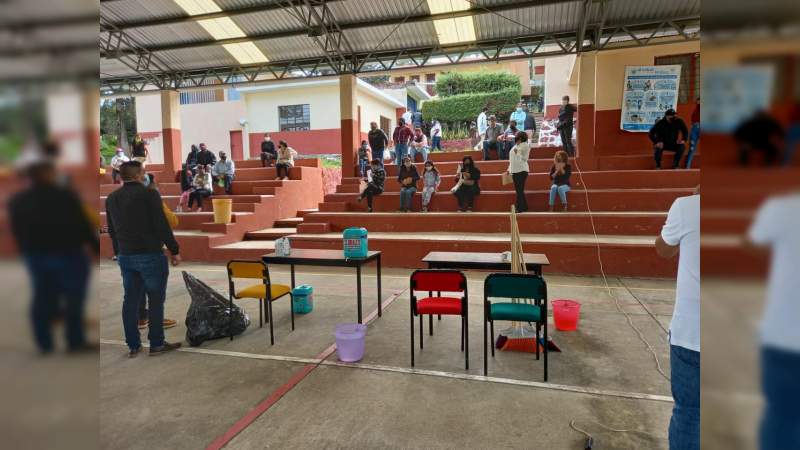 Padres de familia pueden reportar cobro de cuotas obligatorias en la página oficial de la SEE