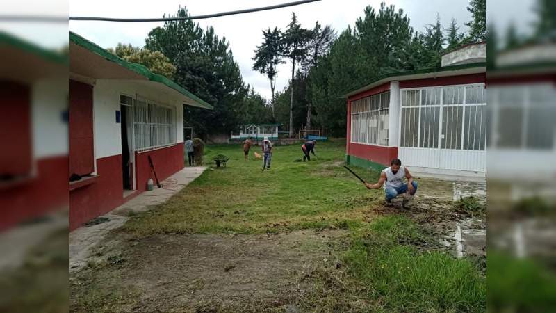 Padres de familia pueden reportar cobro de cuotas obligatorias en la página oficial de la SEE