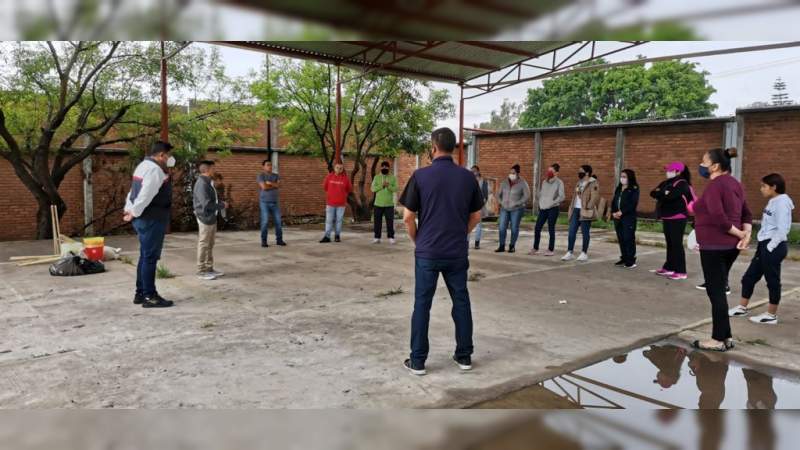 Padres de familia pueden reportar cobro de cuotas obligatorias en la página oficial de la SEE