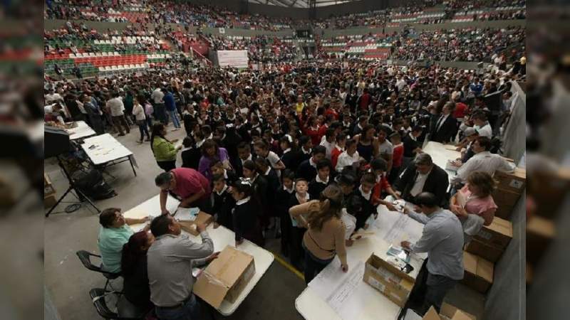"Mejorar sector educativo, compromiso cumplido": Gobierno de Morelia
