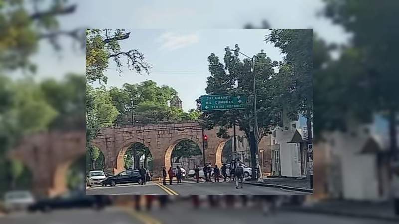 CNTE bloquea nuevamente la avenida Ventura Puente 