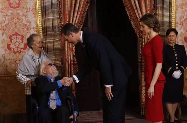 Premio Cervantes a Fernando Del Paso es orgullo para México: Tovar y de Teresa 