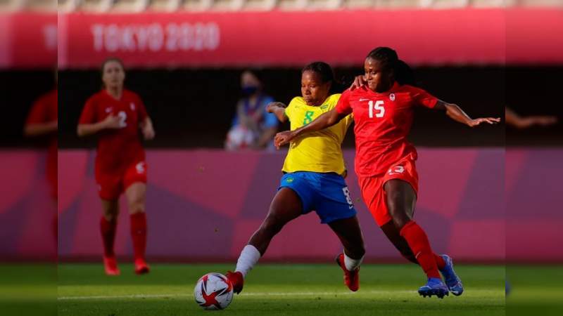 Tiempos extra y penales, ponen la emoción en eliminatorias de fútbol femenil