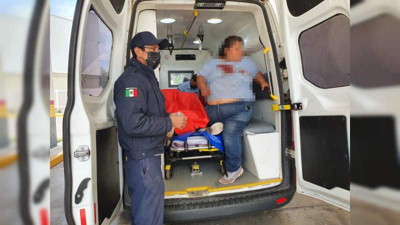 Ataque a balazos en un taller de motos deja un muerto y dos lesionados en Tangancicuaro, Michoacán  