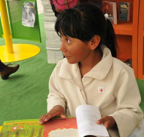 El libro, puente entre generaciones, pueblos y culturas: Tovar y de Teresa - Foto 2 