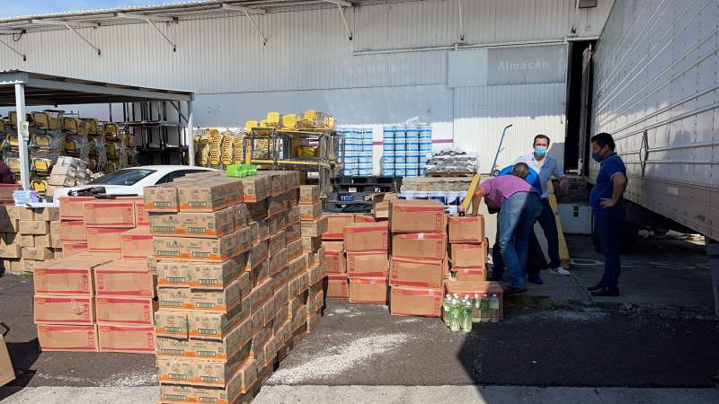 Distribuye SEE insumos para combatir el COVID-19 escuelas de Uruapan