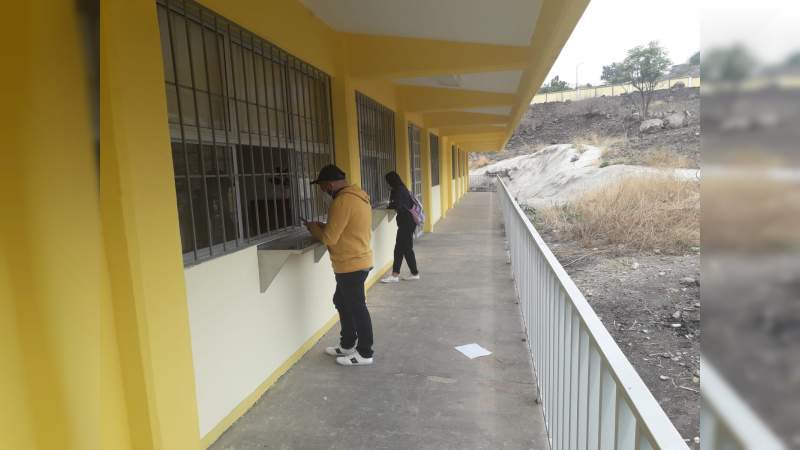 Inician inscripciones para Escuelas Normales de Michoacán 