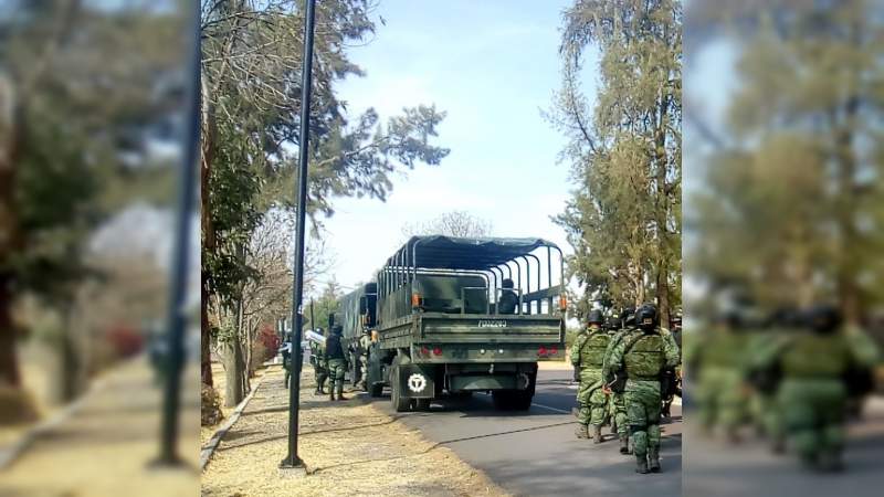 Elemento de la SEDENA muere al caer de unidad en movimiento en Apaseo el Grande, Guanajuato 