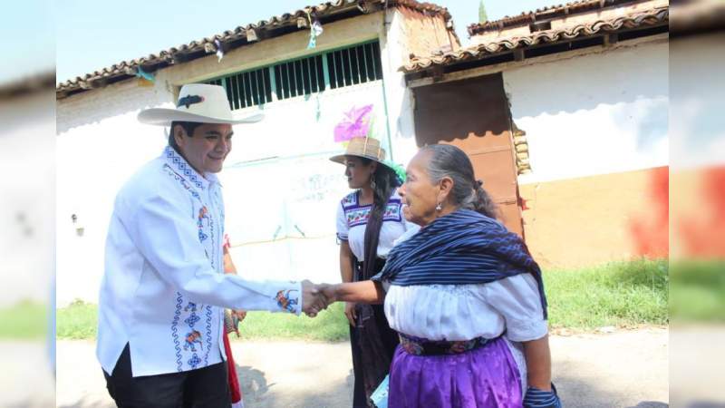 Urge en Michoacán una consulta popular para aprobar la Ley Indígena Integral: Arturo Hernández