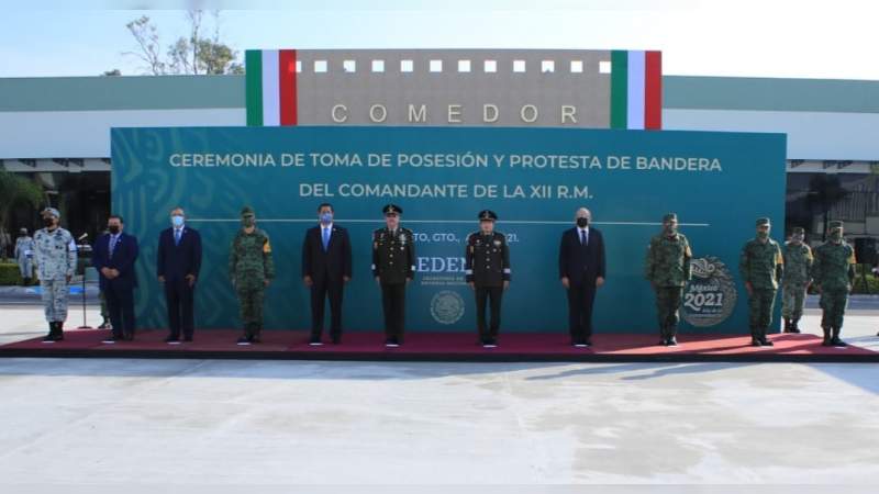 El General de División Diplomado de Estado Mayor Francisco Ortega Luna toma posesión como Comandante de la XII Región Militar 