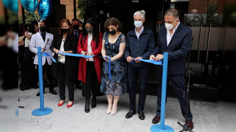 Tras recibir un crédito federal, Epigmenio Ibarra inauguró instalaciones de producción cinematográfica