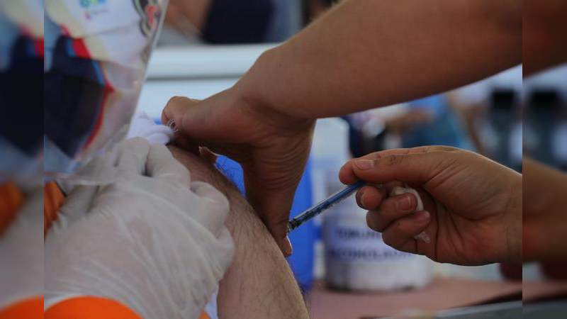 Vacunación alcanza los 2 millones en Michoacán 