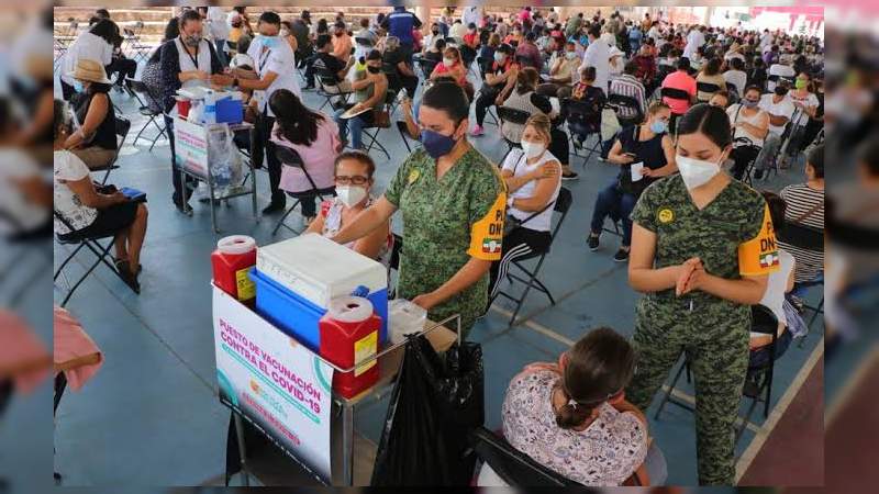 Las primeras 2 semanas de agosto comenzaría la vacunación en Morelia para las personas de 18 a 29 años 