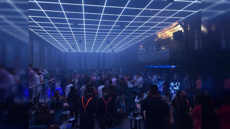 Suspenden 5 antros por no respetar medidas contra COVID-19 en Morelia, Michoacán 