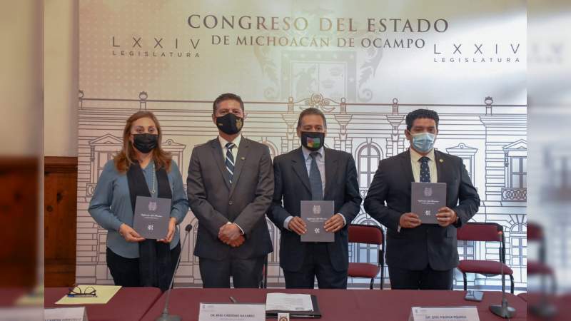 Presenta rector de la UMSNH Informe Anual ante el Congreso del Estado 