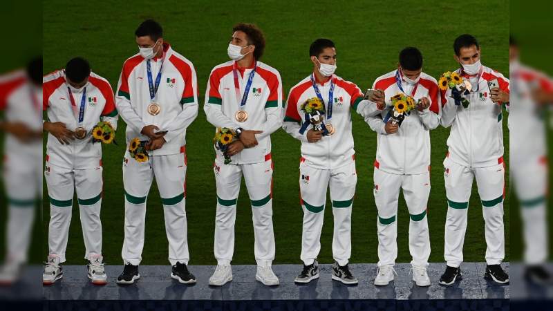 Medallistas olímpicos recibirán beca vitalicia