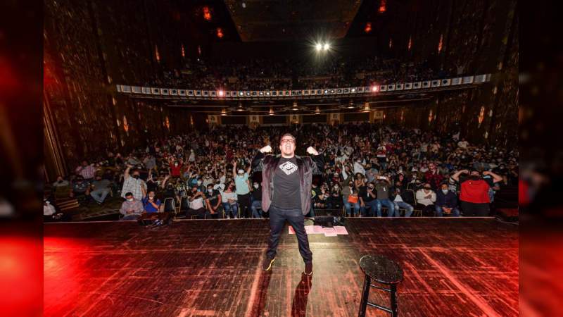 Franco Escamilla da positivo a COVID-19 