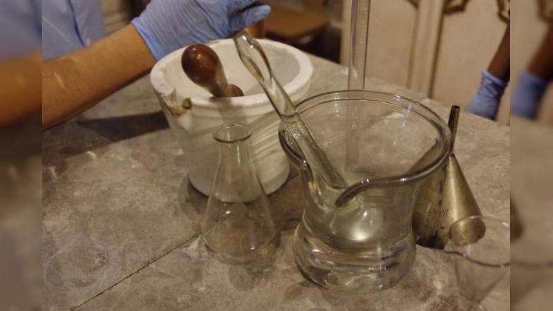 Próximos días reabrirán exhibición de Botica Mier en Museo del Estado 