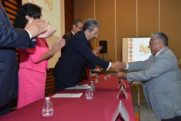 La UMSNH debe ser el corazón de un Michoacán pacífico y conciliador: Rector - Foto 0 