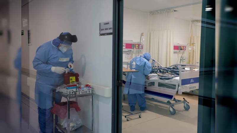 Michoacán registra 3 mil 42 decesos de pacientes hipertensos por COVID-19 