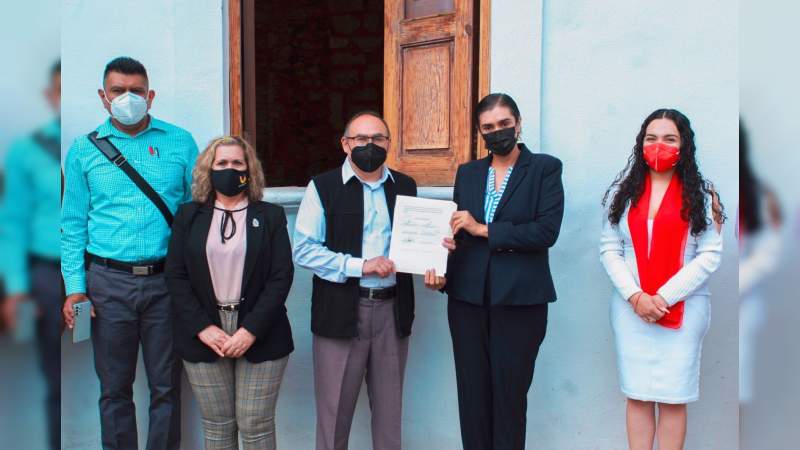 Presentan el Libro “485 Aniversario de la Fundación Hispánica de Uruapan: Una Reflexión Histórica”