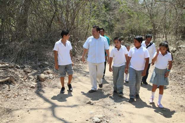 Continúa las acciones del programa CATIA en escuelas de muy alta marginación - Foto 2 