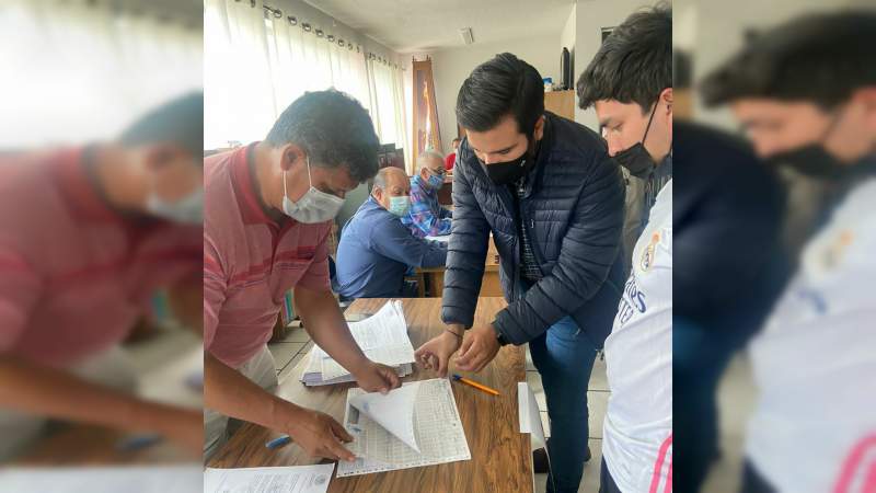 Inicia SEE entrega de más de mil 200 plazas a docentes michoacanos para ciclo escolar 2021-2022