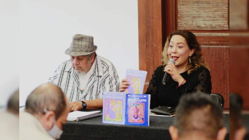 Presentan escritores uruapenses los poemarios “Mi Voz en la Palabra” y “El Lenguajero” 