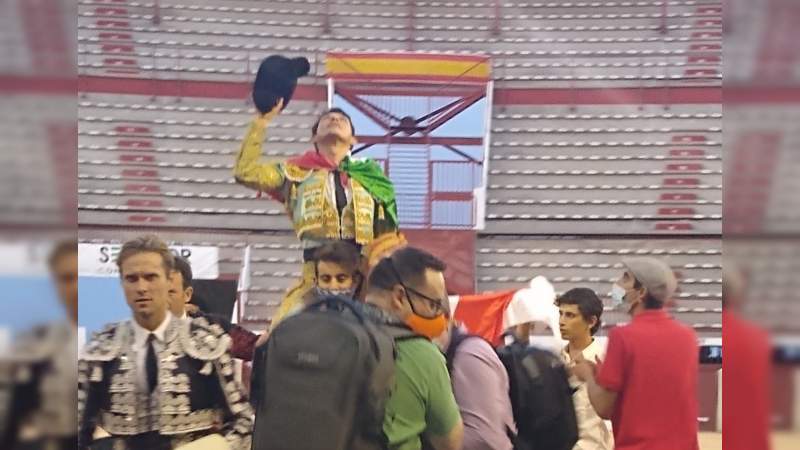 Isaac Fonseca abre la puerta grande en la Corredera