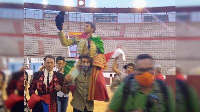 Isaac Fonseca abre la puerta grande en la Corredera