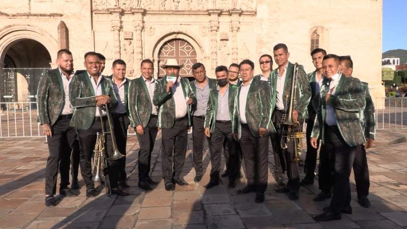 Entregan Micrófono de Oro a la Dinastía de Tuzantla, Michoacán 