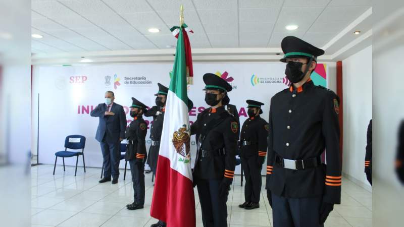 Arranca ciclo escolar 2021- 2022 en el CECyTEM en Michoacán