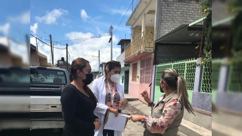 Realizan trabajos de sanitización y fumigación en Cuamio, municipio de Cuitzeo, Michoacán