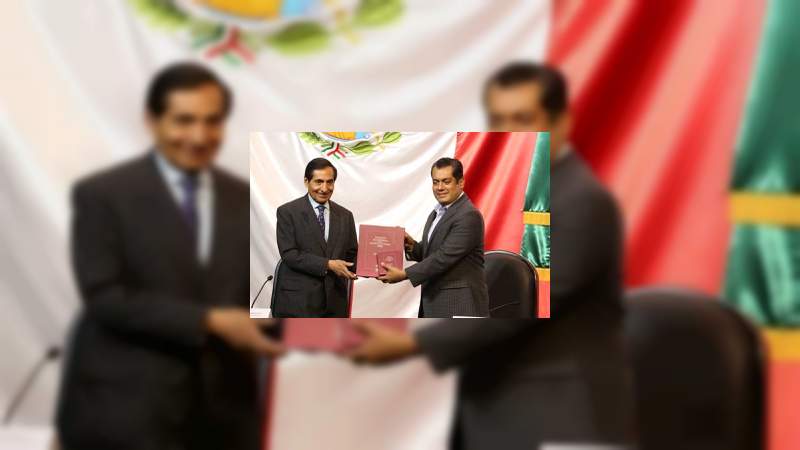 Entrega Ramírez de la O a la Cámara de Diputados el Paquete Económico para el año 2022 