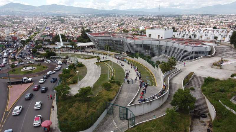 Poliforum de Morelia, única sede para cierre de jornada de vacunación 
