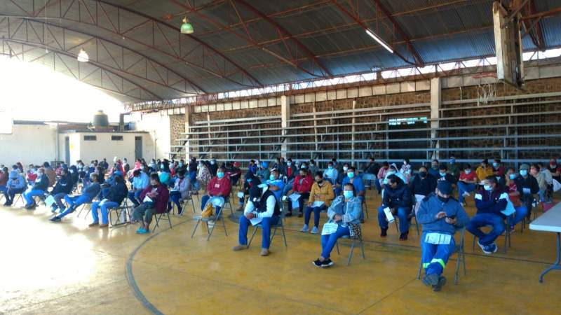Realizan jornada especial de vacunación Covid-19 en comunidades indígenas de Uruapan
