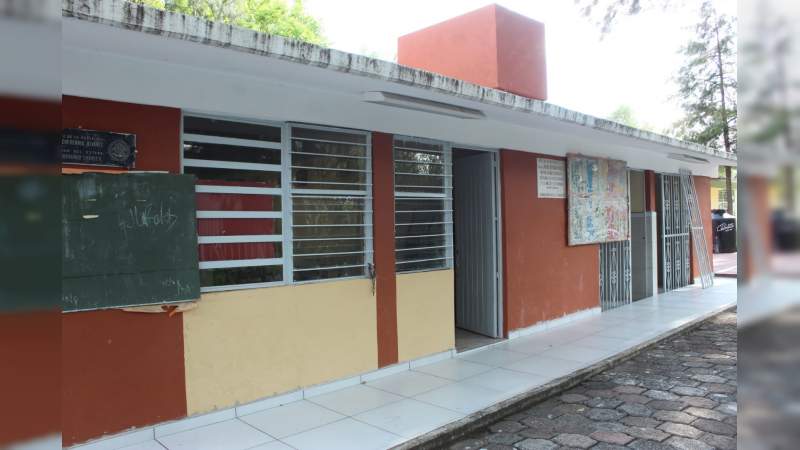 Regresaron a clases 13.2 millones de estudiantes a 138 mil escuelas en México   