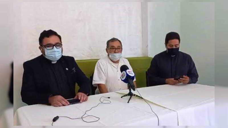 Sacerdote de Coahuila pide perdón por declaraciones sobre el aborto, "nunca quise ofenderlas" 