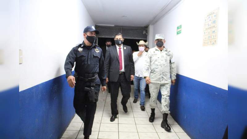 Ignacio Campos, Presidente Municipal de Uruapan realiza la tradicional liberación de presos 
