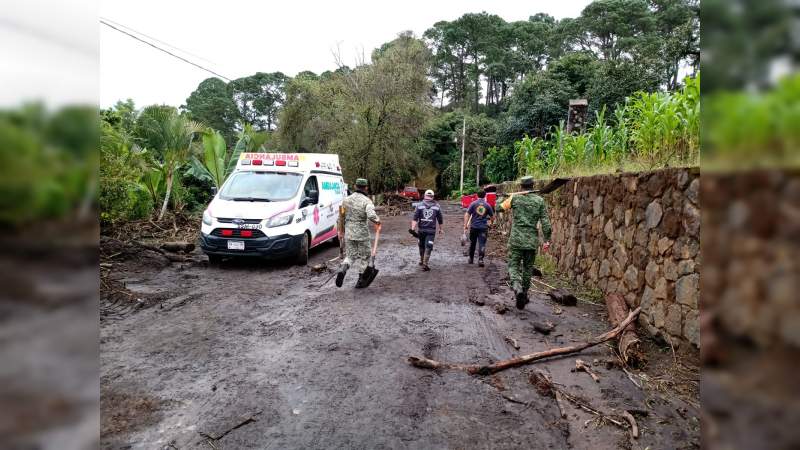 Aplican Plan DN-III-E en Peribán por desbordamiento de un río 