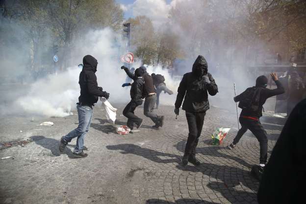 Protestas contra reforma laboral en Francia dejan 124 detenidos - Foto 0 