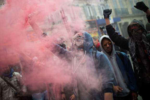 Protestas contra reforma laboral en Francia dejan 124 detenidos - Foto 2 