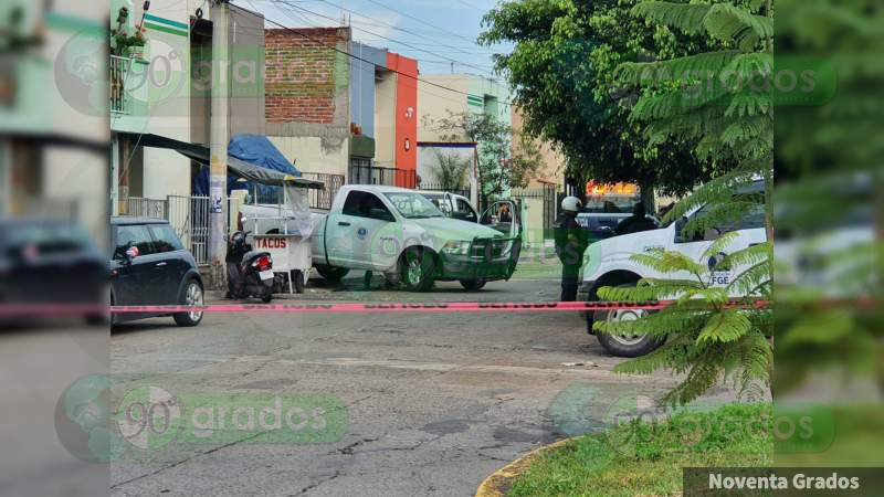 Matan a balazos a 4 sujetos en Infonavit Arboledas de Zamora  