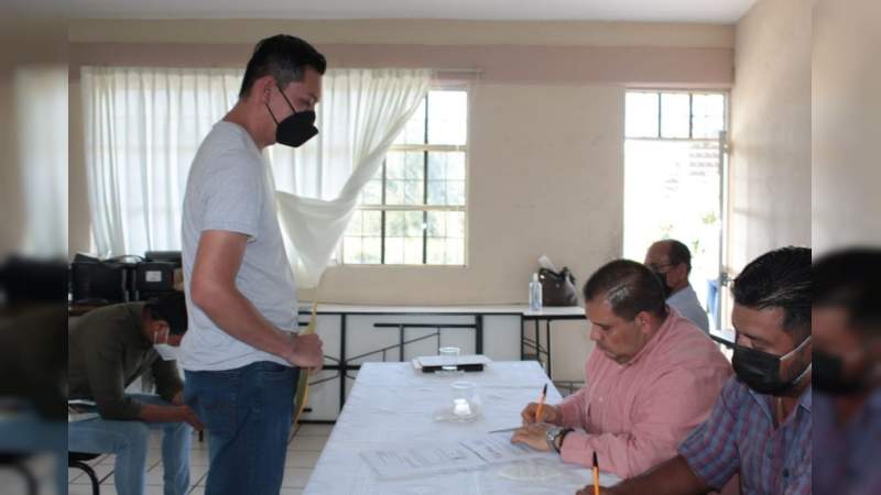Gobierno de Tarímbaro y profesores implementan proyecto educativo municipal 