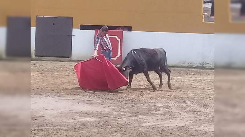 Póker de toreros morelianos en competencia, en Lagunillas