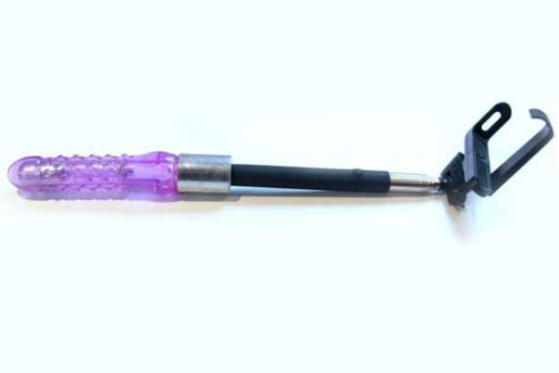 Empresa crea Dildo Selfie Stick y Dildo Drone más que un juguete sexual  - Foto 0 