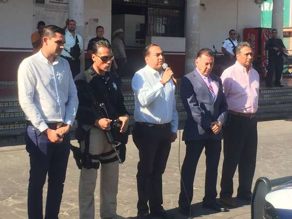 Fortalecen seguridad en la región Lerma-Chapala con entrega de patrullas  - Foto 2 