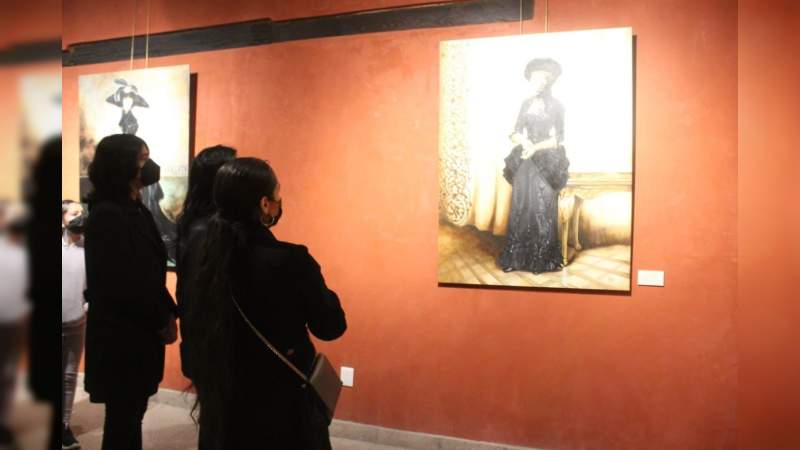 Inauguran foto galería y arte en honor a Alberto Rodríguez Molina en Pátzcuaro