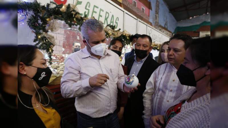 Inaugura Gobernador Feria de la Esfera en Tlalpujahua