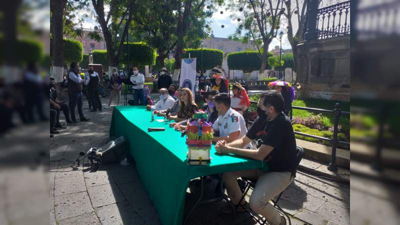 Festival del Torito de Petate contará con 30 cofradías 